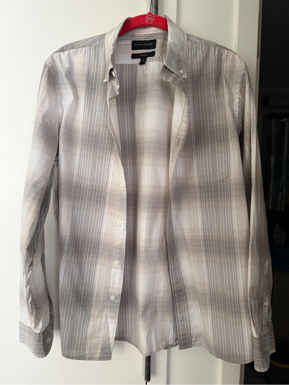 Banana Republic Men’s Plaid Button-Down Shirt in Gray and Cream